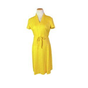 Vintage late 60s early 70s Short Sleeve Dress V-Neck Sash Tie Yellow